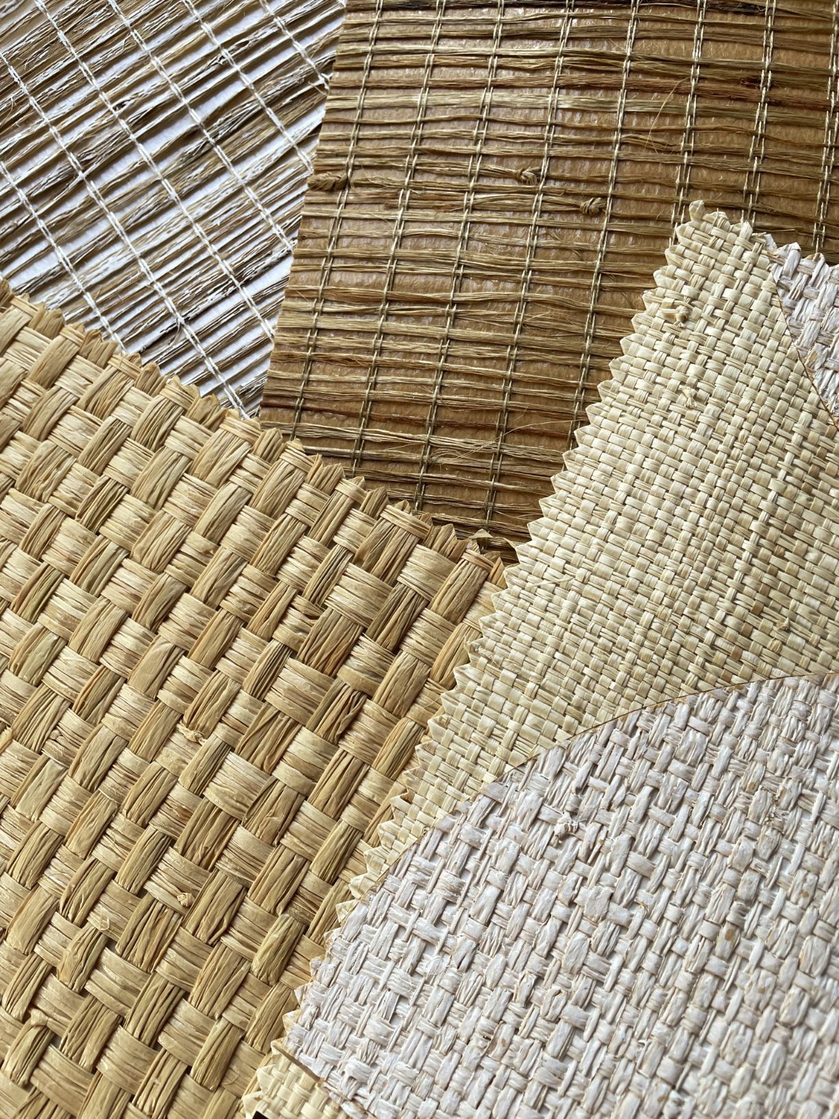 Hand woven, sustainable raffia wallcovering