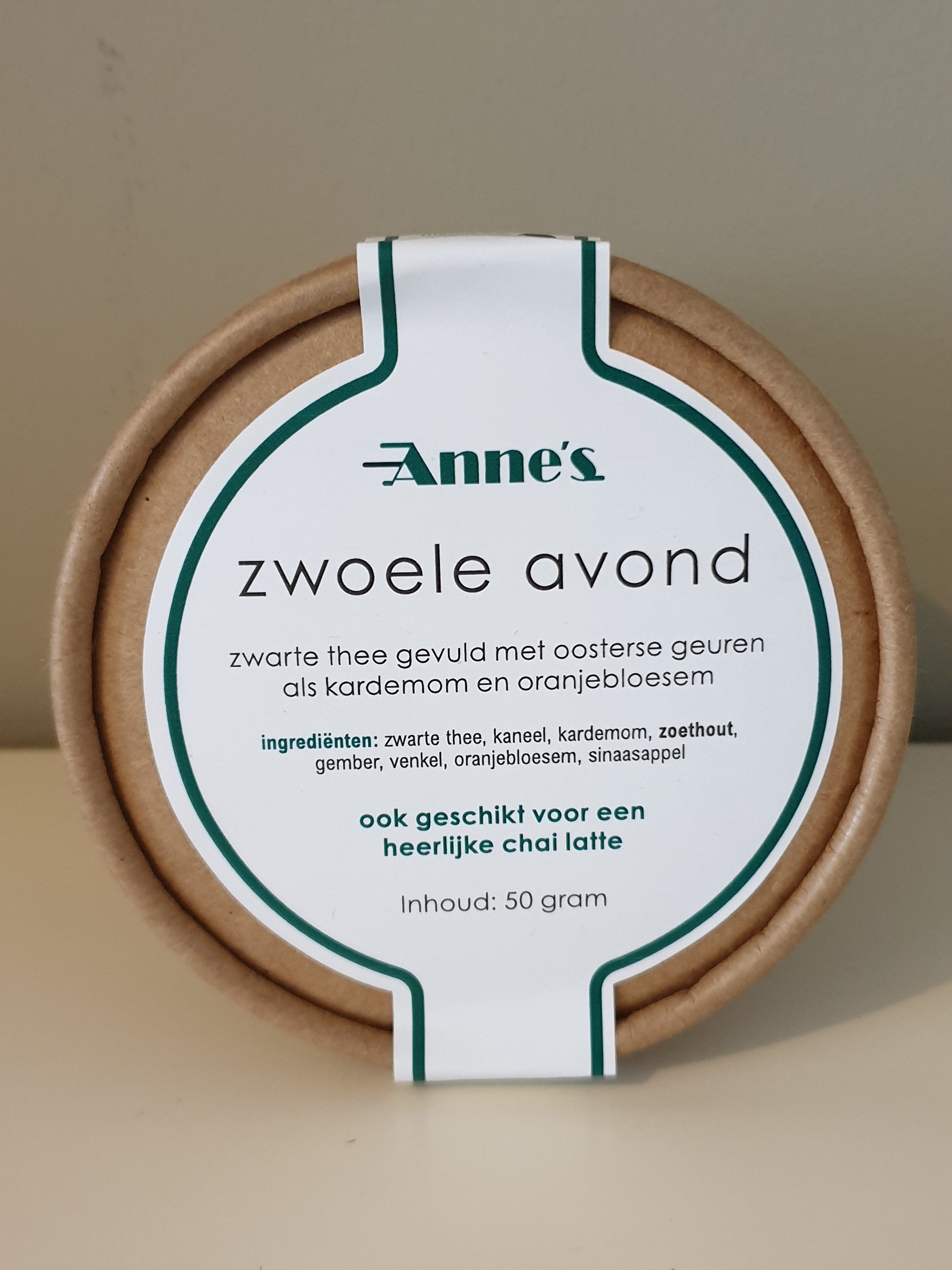 Anne`s thee Zwoele Avond
