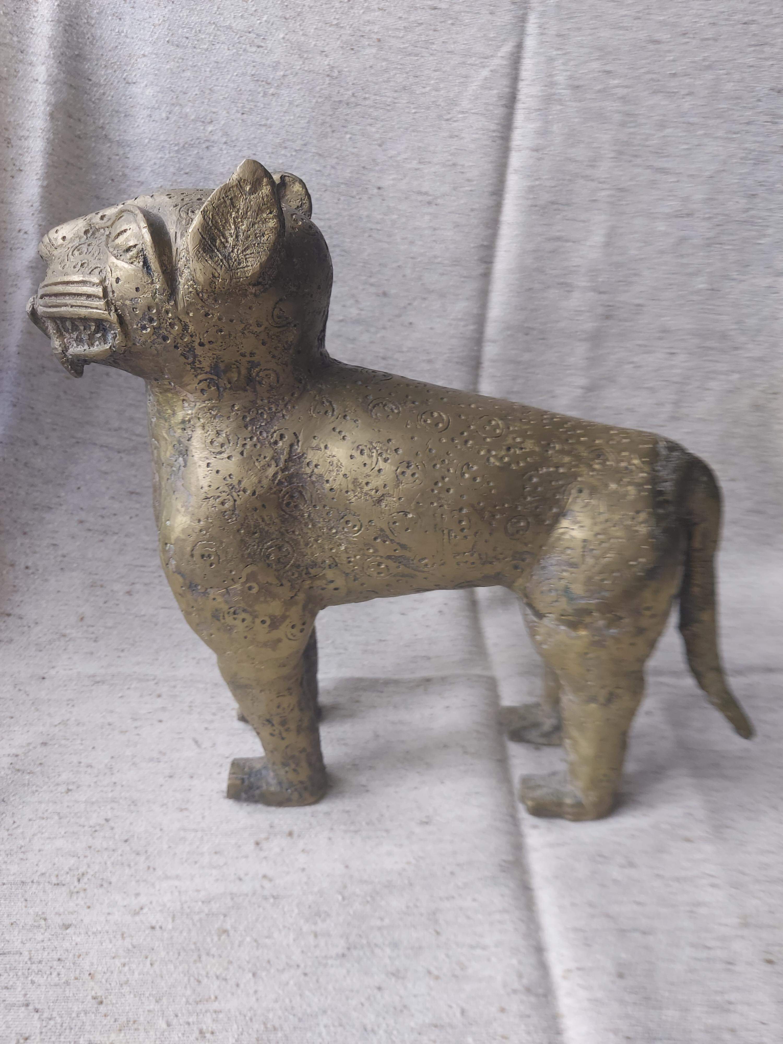 Bronzen dierenbeeld